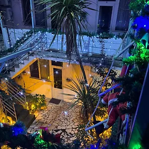 Apartament Shapatava, Batumi