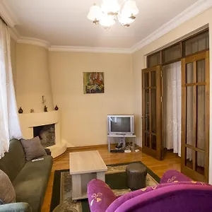 Апартаменты Batumi City Center Apartment, Батуми